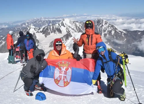 Visokogorska reprezentacija Srbije osvojila sva tri vrha:  Kazbek – Elbrus – Ararat