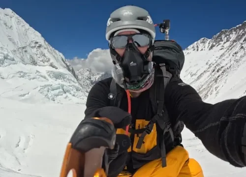 10. po redu Srbin na vrhu Mont Everest-a Aleksandar Milosavljević