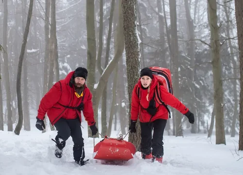 Uspešna GSS akcija spašavanja 3 planinara na planini Rtanj