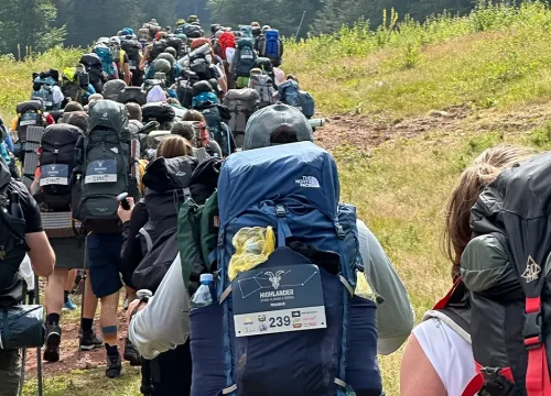 Kako spakovati ranac za planinarenje: Vodič kroz zone pakovanja i pakerske trikove