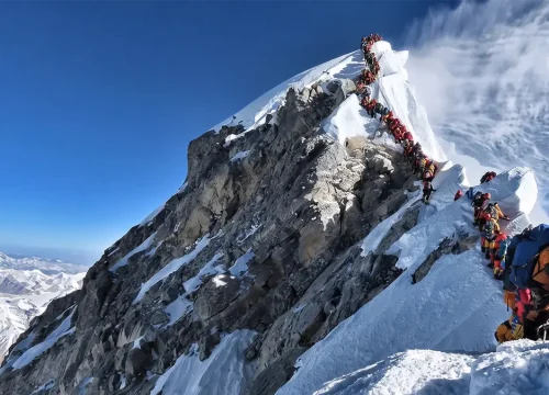 Zakon o Everestu – bezbednost ili profit na prvom mestu?