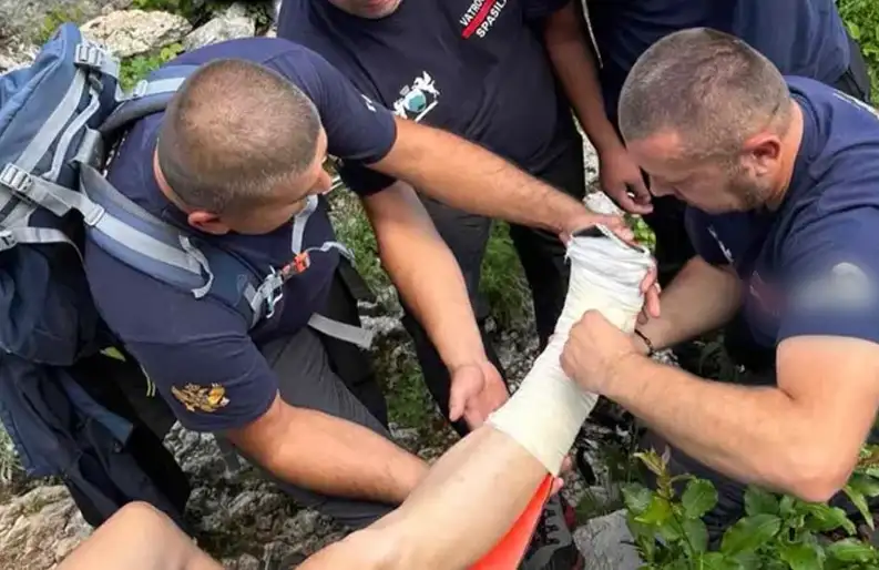 Photo arhiva GSS Crne Gore i Vatrogasne službe Žabljak 